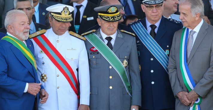 Lula Cogita Demitir Comandante da Marinha Após Polêmica com Vídeo Desafiador