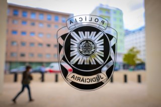 Marinha e Polícia Judiciária interceptam pesqueiro com 1,6 toneladas de cocaína em Cabo Verde