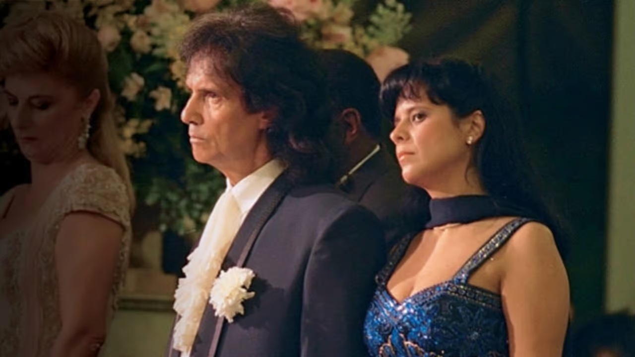 Roberto Carlos recorda amor eterno por Maria Rita em homenagem aos 25 anos de sua morte