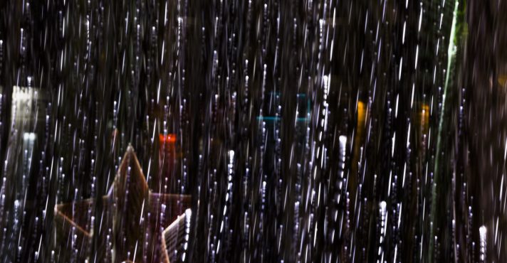 Defesa Civil de São Paulo emite alerta para chuvas intensas durante o Natal e recomenda precauções