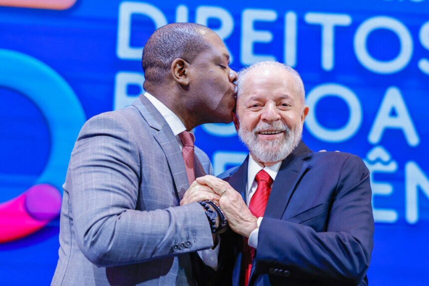 Silvio Almeida: Ex-ministro de Lula ainda não foi interrogado após denúncias de assédio