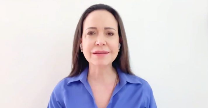 María Corina Machado convoca o povo venezuelano a boicotar as eleições contra Maduro