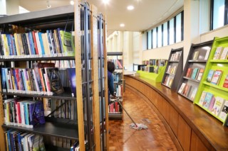 Reflexões sobre a Routine Matinal e a Importância da Leitura: Um Dia na Biblioteca