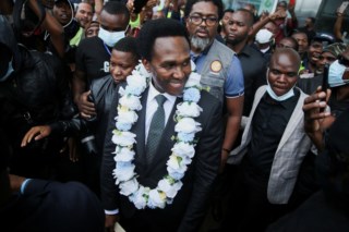 Venâncio Mondlane convoca protestos pacíficos em Moçambique contra novo governo