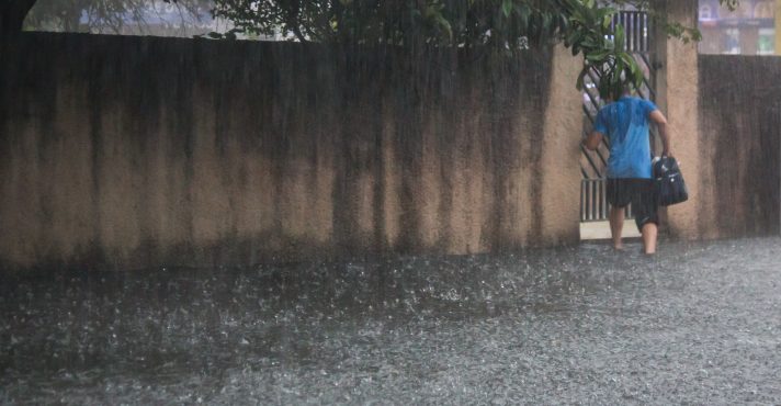 Ciclone Previsão de Chuvas Severas e Tempestades no Brasil em Fevereiro de 2025