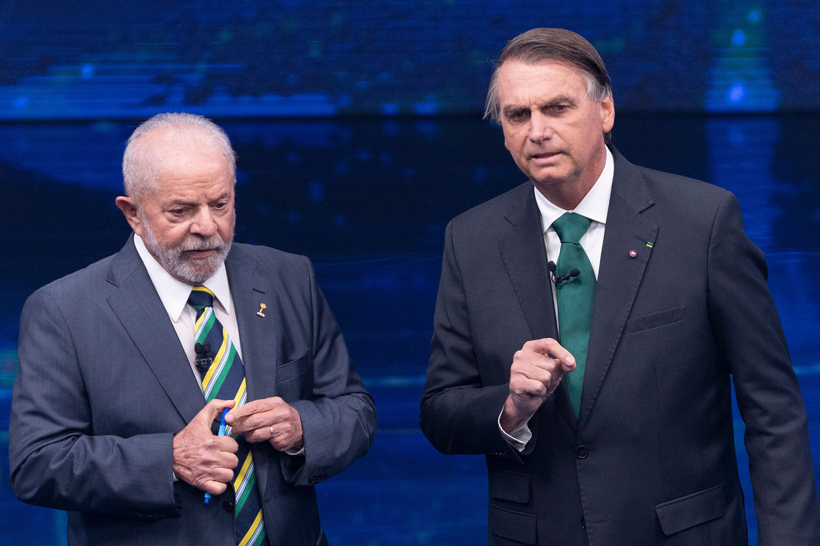 Lula e Bolsonaro Empatam em Pesquisa: Um Olhar sobre o Cenário Eleitoral de 2026
