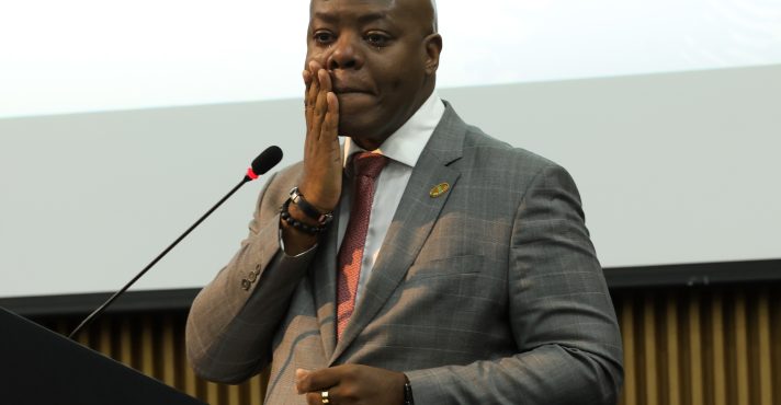 Silvio Almeida responde a acusações de Anielle Franco e nega assédio sexual em entrevistas