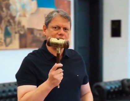 Tarcísio Gomes de Freitas Anuncia Leilão do Túnel Santos-Guarujá para o Fim da Espera Centenária