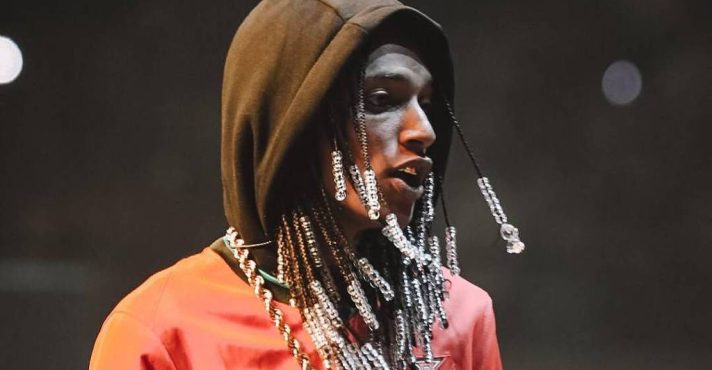 Lei anti-Oruam: como projeto proíbe apologia ao crime em shows infantis no Rio de Janeiro