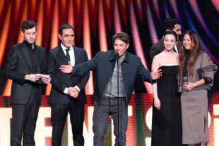 Anora se destaca na temporada de prêmios com vitória nos Spirit Awards