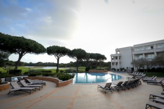 Tradição e inovação: a história da família Pinto Coelho no Onyria Quinta da Marinha