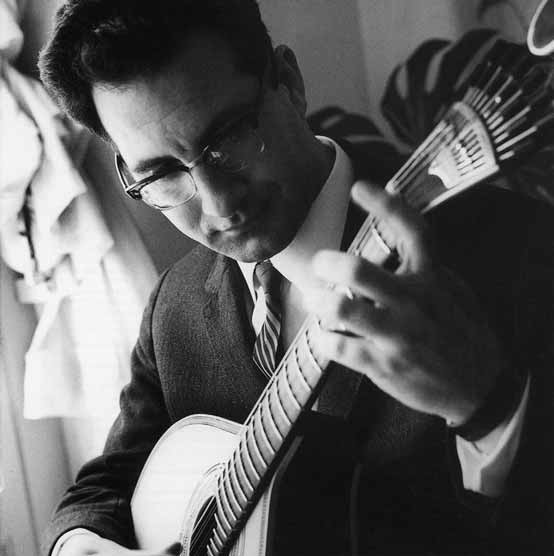 Carlos Paredes: A Influência Duradoura do Mestre da Guitarra Portuguesa