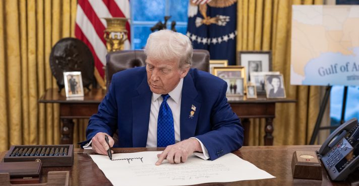 Trump impõe sanções ao procurador do TPI em defesa de Netanyahu