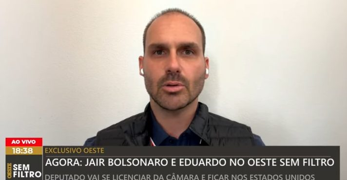 Eduardo Bolsonaro anuncia intenção de pedir asilo político nos EUA diante de perseguição política no Brasil