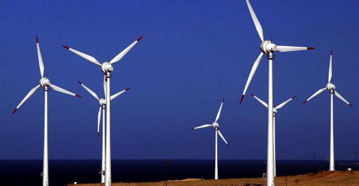 Governo Anuncia Grupo de Trabalho para Resolver Cortes de Energia em Usinas Renováveis