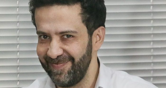 Janones e o escândalo da rachadinha: entenda a polêmica das finanças do deputado