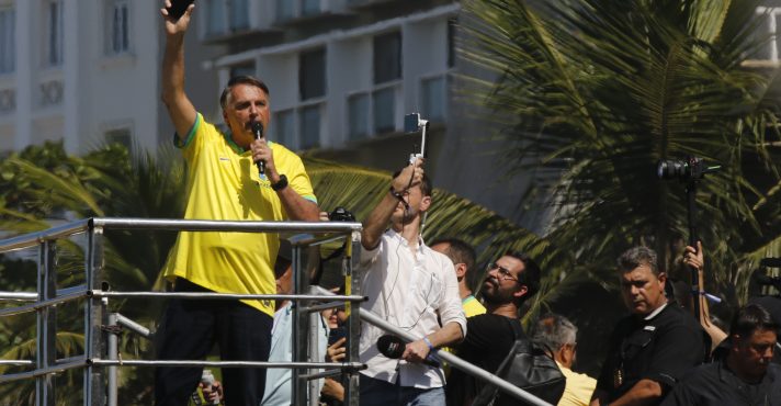 Manifestação em Copacabana pela Anistia aos Presos do 8 de Janeiro terá Participação de Jair Bolsonaro