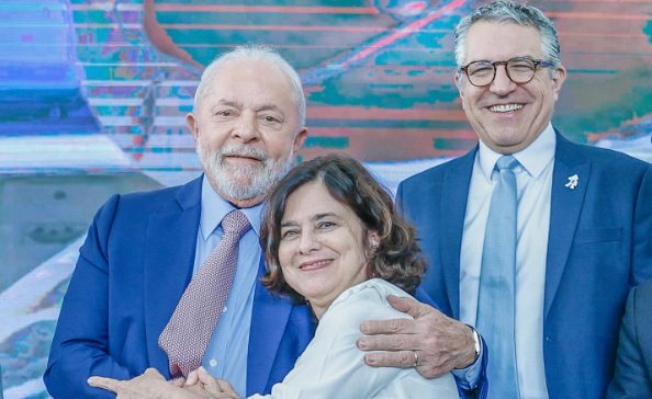 Mozart Sales, ex-investigado pela PF, assume controle de R$ 100 bilhões da Saúde com Padilha