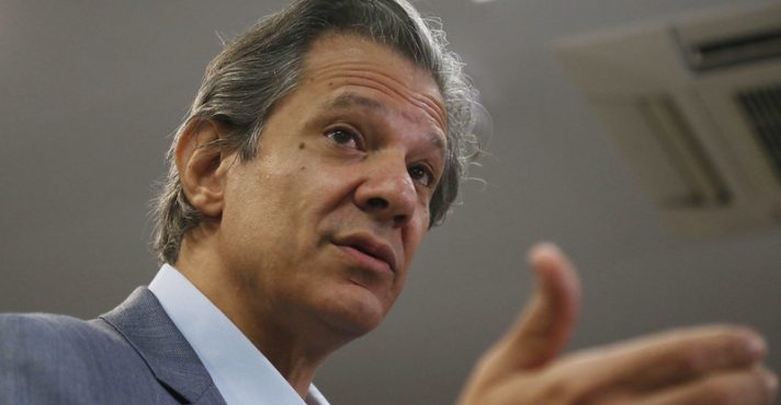 Rejeição de Haddad no Mercado Cresce, Superando Avaliação Positiva pela Primeira Vez