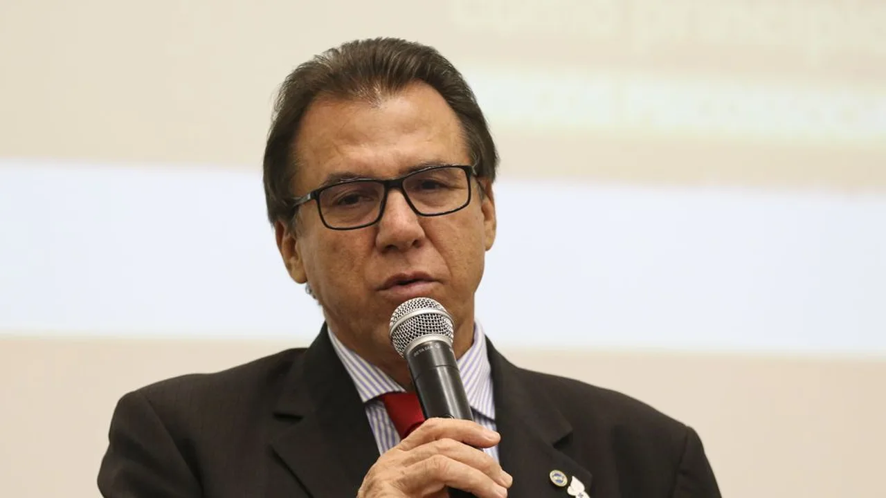 Cautela com alta procura por empréstimos consignados CLT: quase 3 milhões de propostas em dois dias