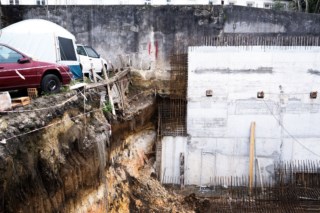 Controvérsia e Conflito: Promotor Desafia Decisão Judicial em Obra no Bonfim