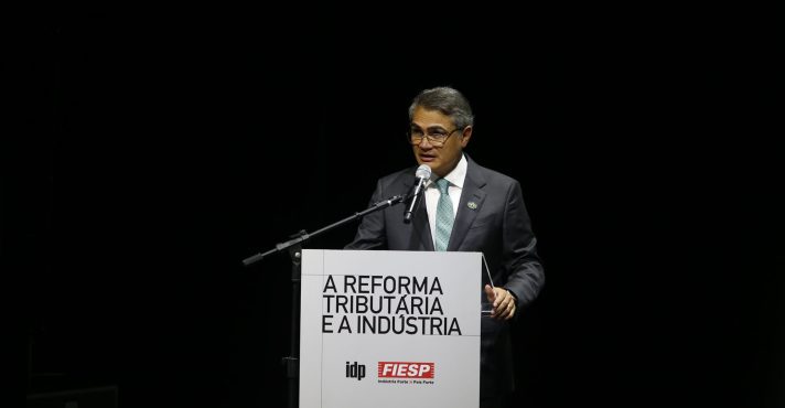 Federação Brasileira de Bancos: Novo Consignado de Lula Deverá Reduzir Juros e Inadimplência