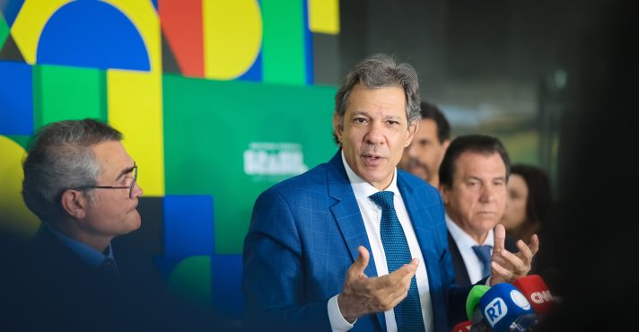 Ministério da Fazenda prevê renúncia fiscal de R$ 25 bilhões com isenção do IR e novo imposto sobre ricos