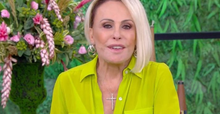 Ana Maria Braga comete nova gafe ao enviar beijo para Cássia Eller, morta há 23 anos