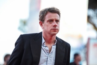 Jonathan Anderson deixa Loewe: um legado de inovação e tradição na moda