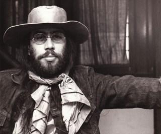 Ted Lucas: as canções que emergem do anonimato e encantam novas gerações