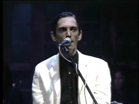 Tony Bellotto dos Titãs se afasta por tratamento de câncer: legado de grandes sucessos