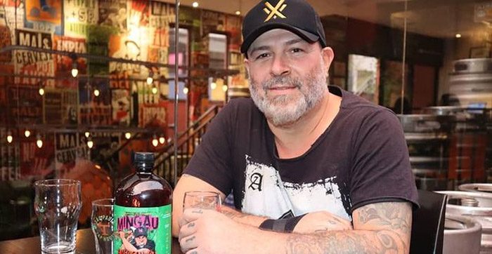 Vocalista do Ultraje a Rigor revela dificuldades do baixista Mingau após tentativa de assassinato