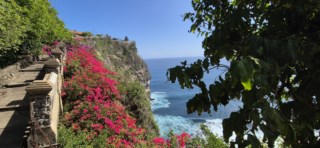 Explorando Bali e Nusa Penida: Praias Paradisíacas e Templos Espiritualizados
