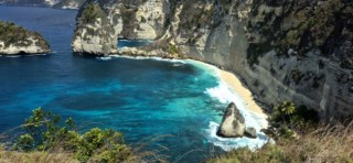 Explorando Bali e Nusa Penida: Praias Paradisíacas e Templos Espiritualizados
