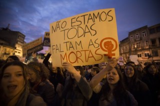 Dia Internacional da Mulher: Marchas e Lutas que Celebram 50 Anos de Progresso