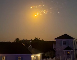 SpaceX enfrenta novo fracasso com explosão do Starship e detritos caindo nas Bahamas