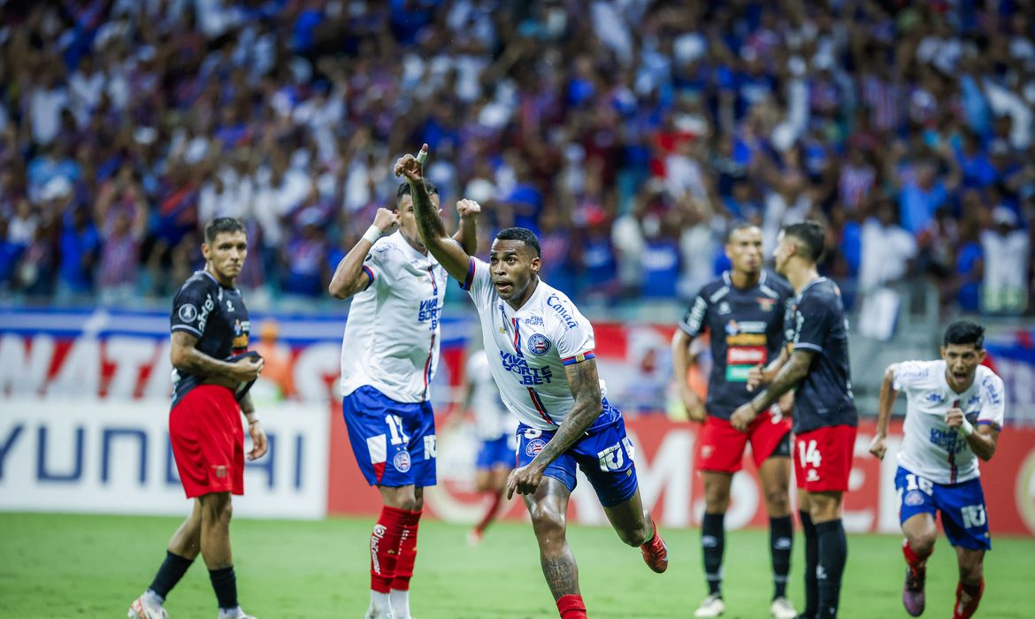 Bahia conquista vaga na fase de grupos da Copa Libertadores com vitória sobre Boston River