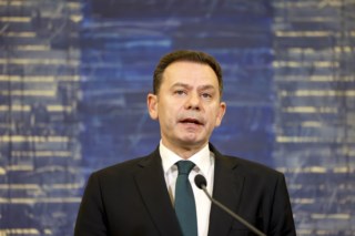 Montenegro denuncia desafios da igualdade no Dia Internacional da Mulher