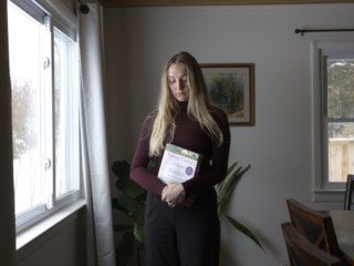 O sonho de Ryleigh: ser mãe em meio à incerteza política e a demissão sob Trump