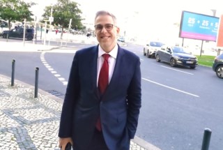 Eleições na Ordem dos Advogados: Uma Disputa entre Tradição e Renovação