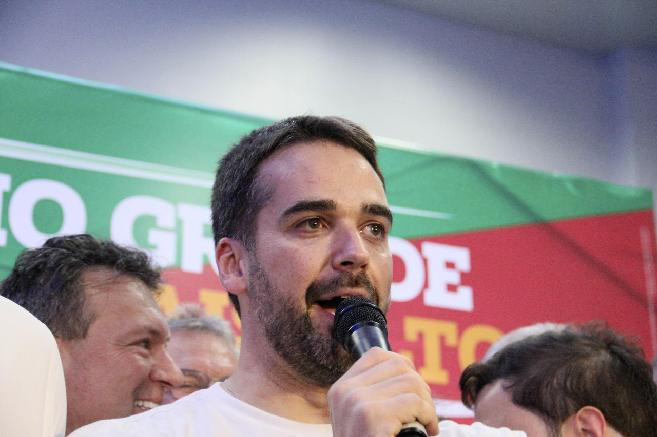 Pesquisa aponta Luciano Zucco como favorito para o governo do Rio Grande do Sul em 2026