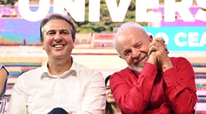 Camilo Santana sob convocação por ocultação de dados sobre alfabetização no Brasil