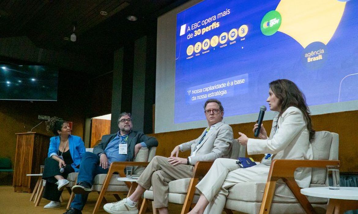 EBC e Secom apresentam as principais estratégias de comunicação do governo federal em evento