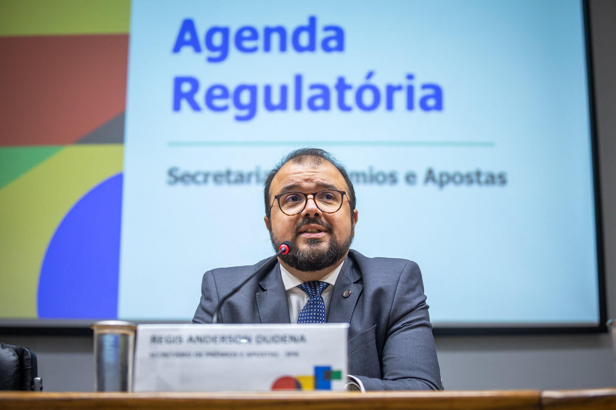 Governo proíbe apostas para beneficiários do Bolsa Família: uma medida de proteção social