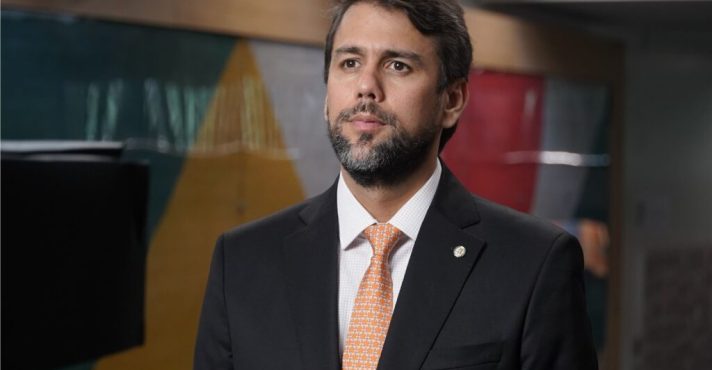 Pedro Lucas é confirmado como ministro das Comunicações em meio a crise ministerial do governo Lula