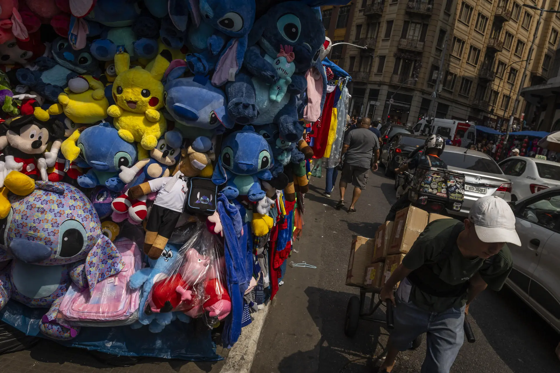 EUA Apontam Barreiras Comerciais do Brasil em Relatório Crítico à Véspera de Tarifas de Trump