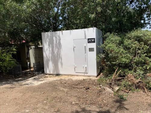 Estratégias Criativas para Esconder Suprimentos Durante a Lei Marcial