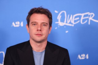 Jonathan Anderson assume a direção criativa da Dior Homme em meio a desafios financeiros da marca