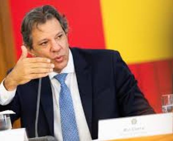 Haddad apresenta nova plataforma de consignado para trabalhadores CLT com juros mais baixos