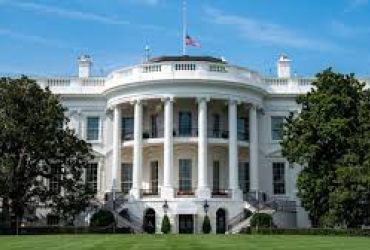 Casa Branca afirma que coronavírus é resultado de vazamento de laboratório na China